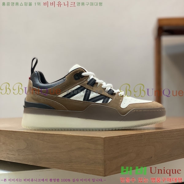 ���� ��**�� ����Ŀ�� 6MO2282