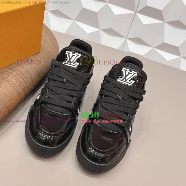 �������� LV Ʈ���̳� ����Ŀ�� 47LV262251-3