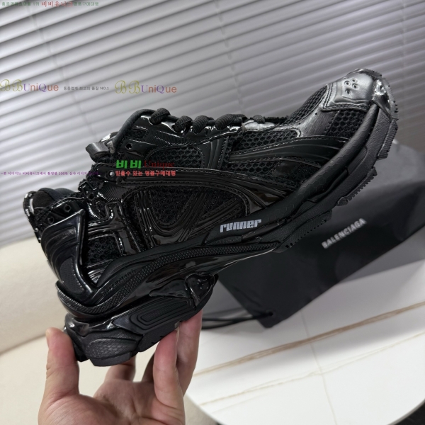 �߷��þư� NEW Runner ����Ŀ�� 56BL2622510-11