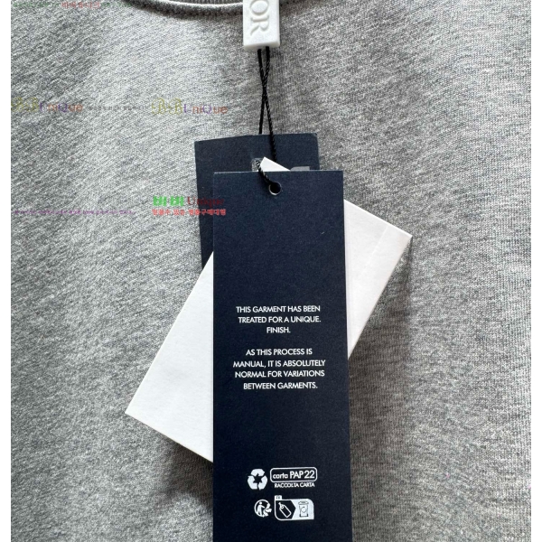 ���� ũ������ ���� Ƽ���� CH814689-4