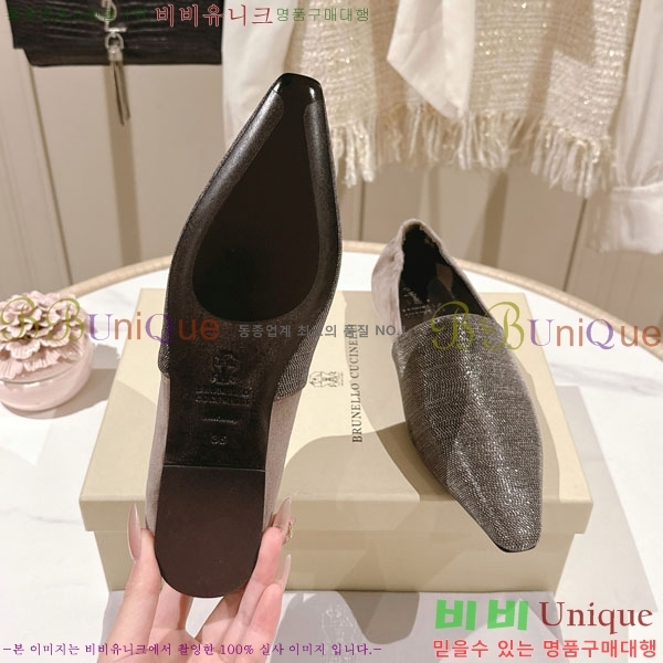 �θ��ڷ� ��ġ�ڸ� �÷����� BC77555