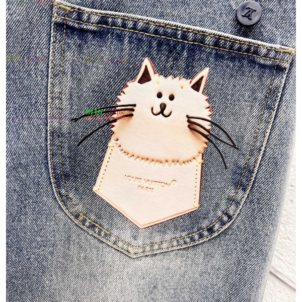 ���� ���̺��� û���� LV241369-2