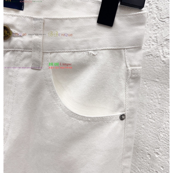 ���� ���̺��� û���� LV241370-1