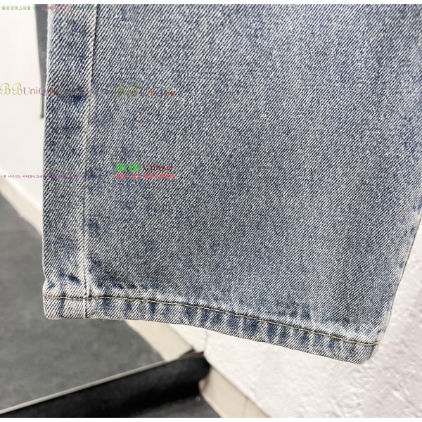 ���� ���̺��� û���� LV241370-3