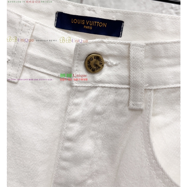 ���� ���̺��� û���� LV241371-4