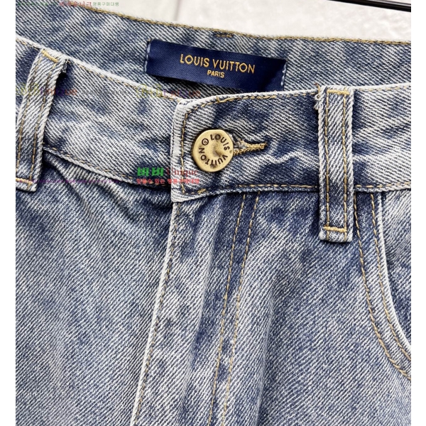 ���� ���̺��� û���� LV241371-7