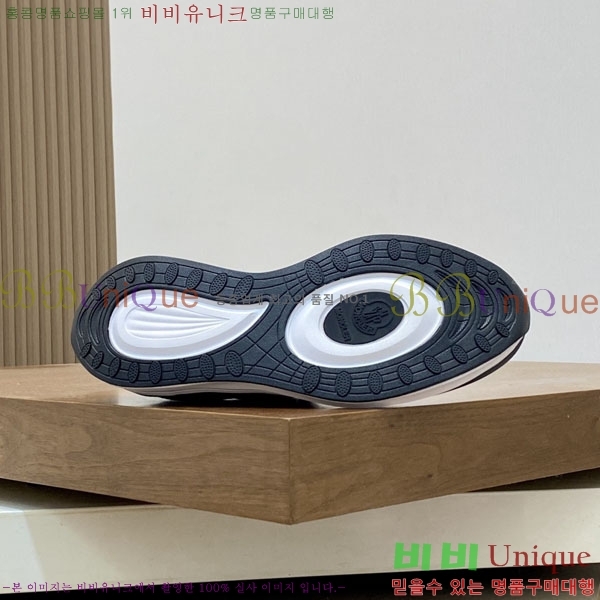 ���� ��**�� ����Ŀ�� MO592260-3