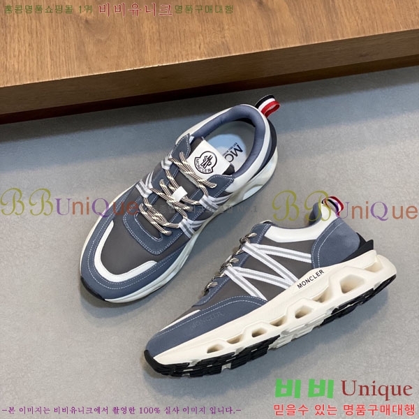 ���� ��**�� ����Ŀ�� MO592280-3