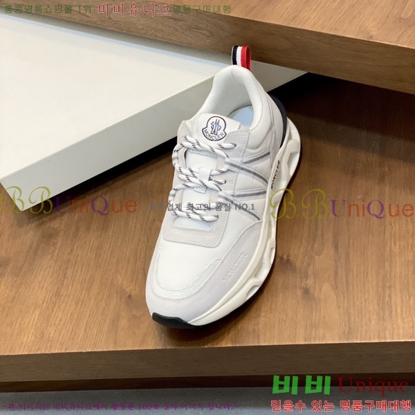 ���� ��**�� ����Ŀ�� MO592280-2