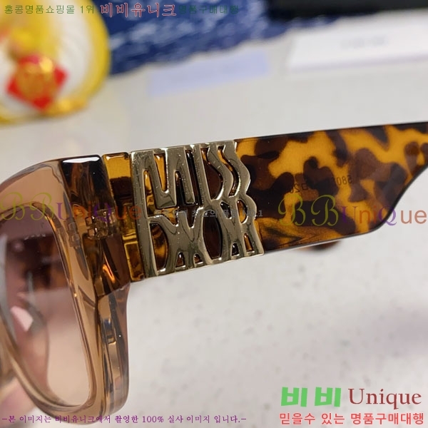 ��� ���۶� D10842836-7