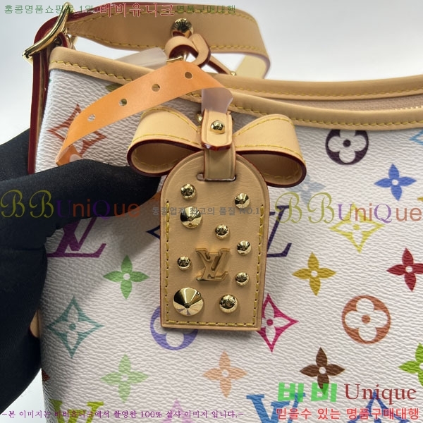 #���̺��� x ����ī�� ĳ���� �̽�Ʈ ����Ʈ M726417 (W36 H19 D10)