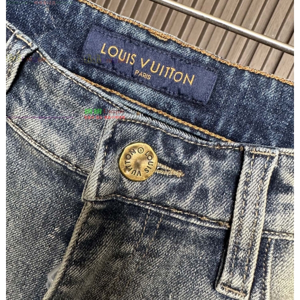 ���� ���̺��� û���� LV241790