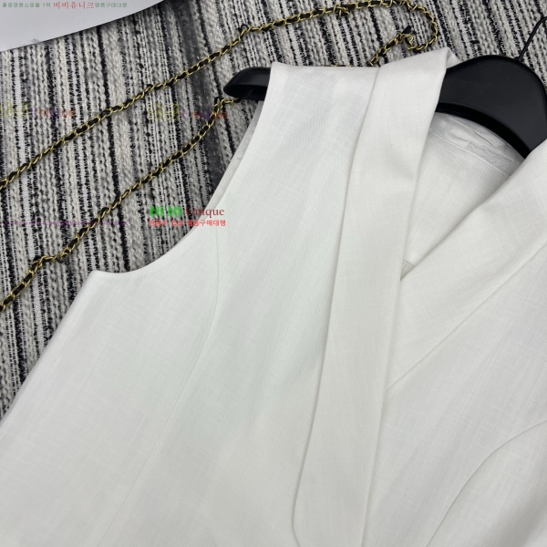 ���� ���ڷ� ��ġ�ڸ� �μҸ� ����콺 BC3534052-3