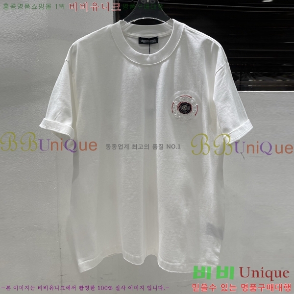 ���� ũ������ ���� Ƽ���� CH428358-1