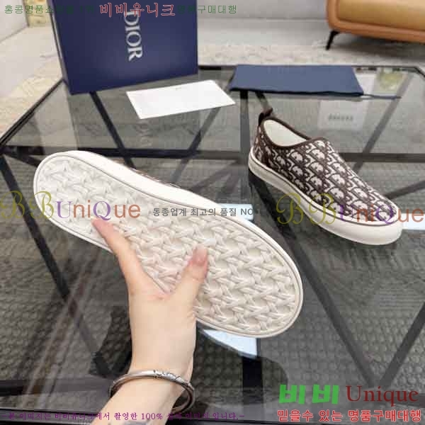 ���� ��* ������ DR990649-3