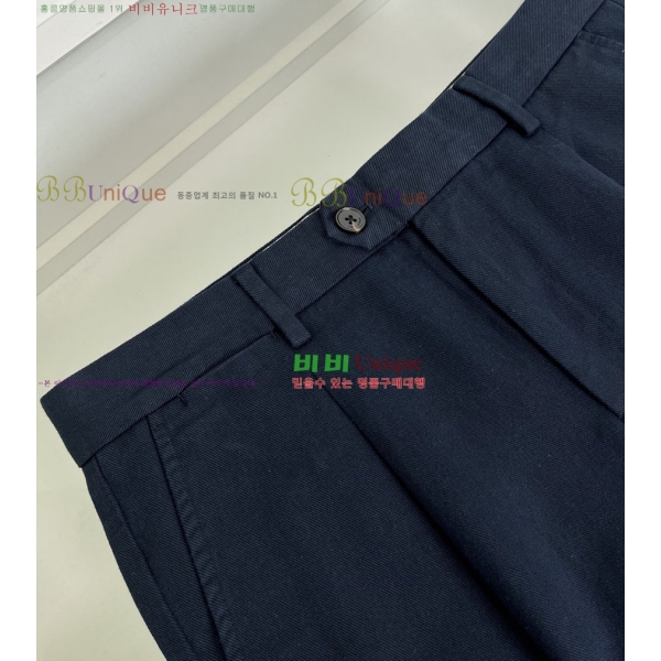 ���� �η���*�� ĳ�־� �ݹ��� 31LP264163-2
