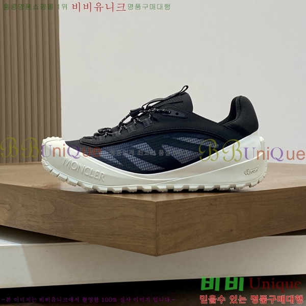 ���� ��**�� ����Ŀ�� M66424-5