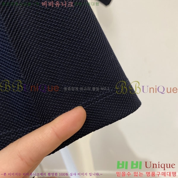 ���� �߷�Ƽ�� ���� Ƽ���� V97234