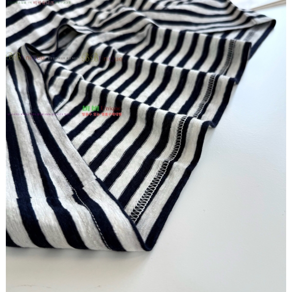 ���� ���ڷ� ��ġ�ڸ� ���� Ƽ���� BC631570-1