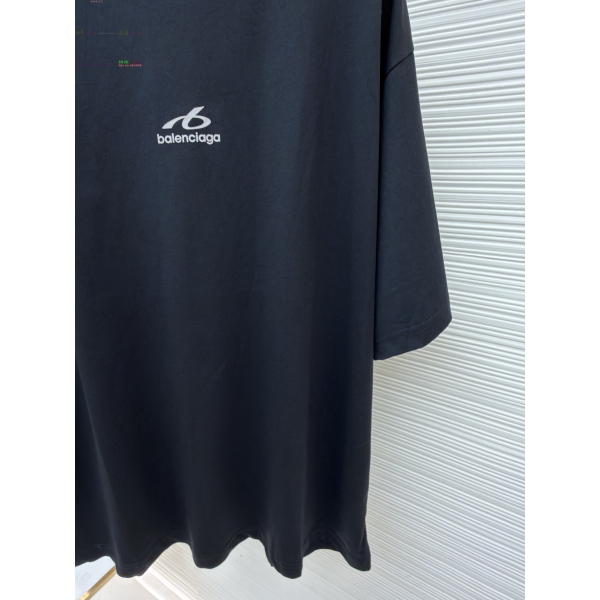 ���� �߷��þư� ������ ���� Ƽ���� 16BL26612-2
