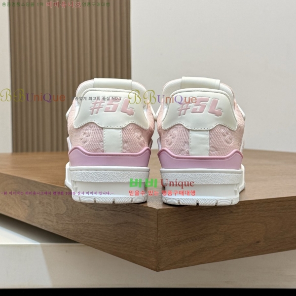 ���� ���̺��� Ʈ���̳� ����Ŀ�� 40LT267145-8