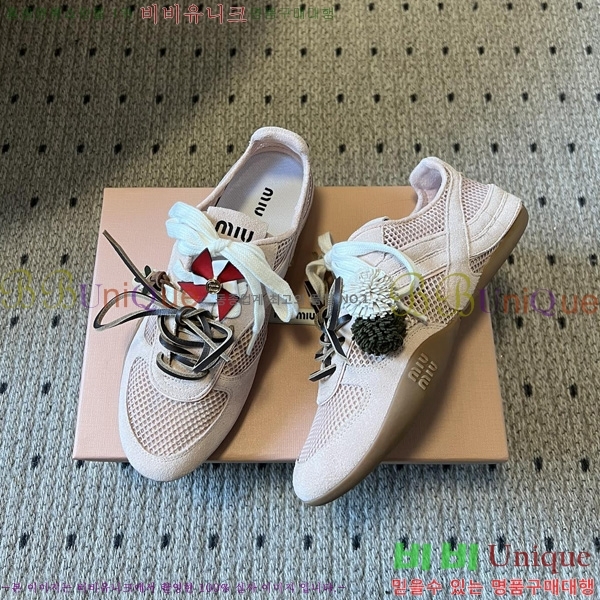 ���� �̿�̿� ����Ŀ�� M1050677-2
