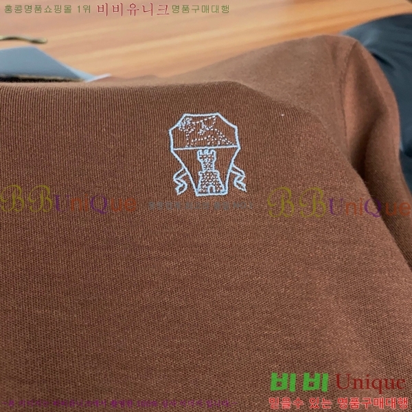 ���� ���ڷ� ��ġ�ڸ� ���� Ƽ���� BC715638-1