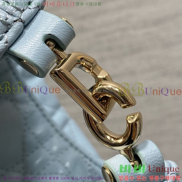 #��* ������ ȣ�� �� �̴� M2868-18