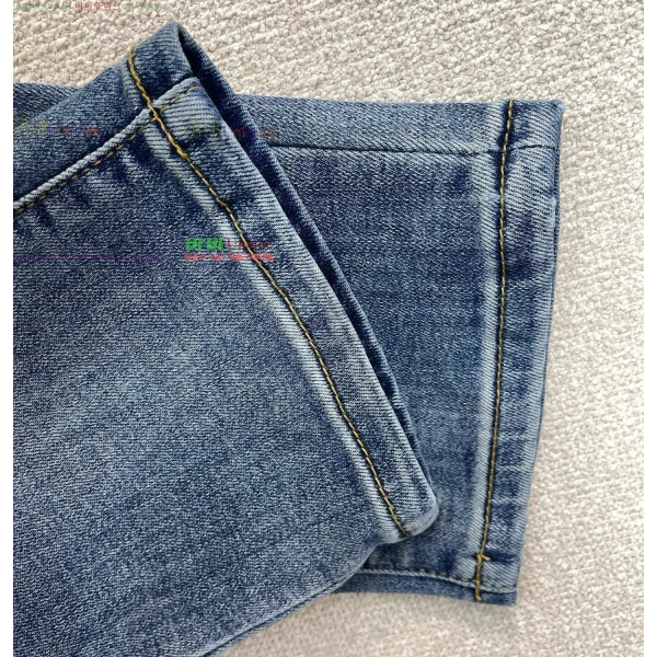 ���� ũ������ û���� CH526978