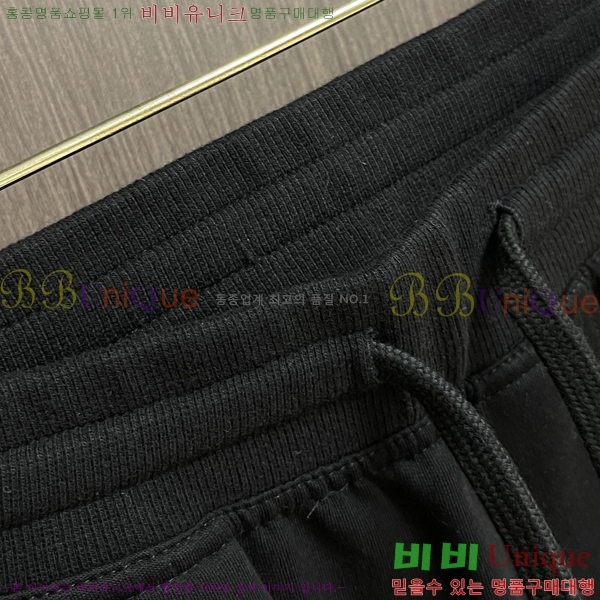 ���� ���ڷ� ��ġ�ڸ� ���� BC215521-1