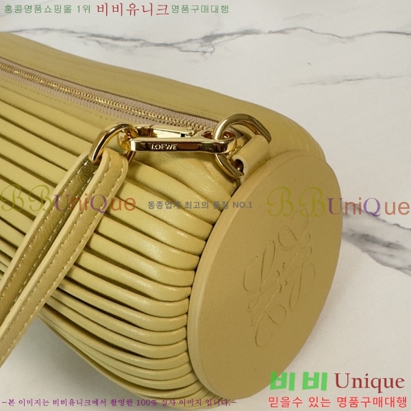 #�ο��� pouch ����� 522129-106