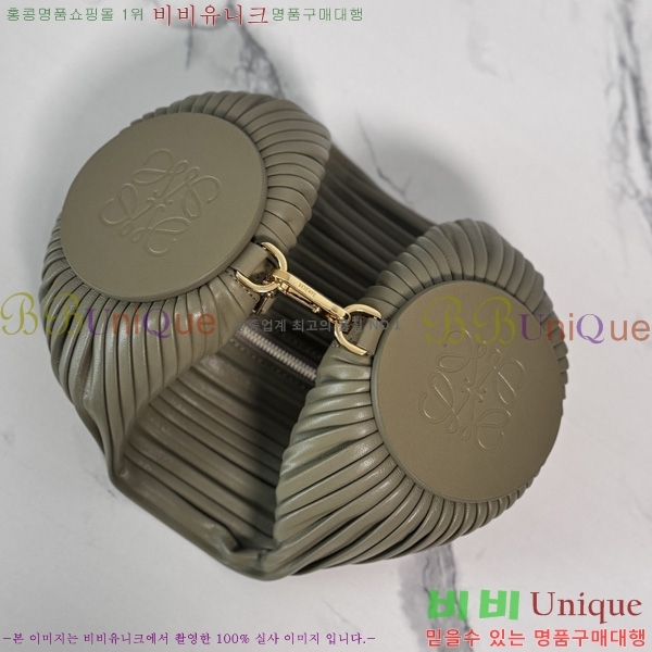 #�ο��� pouch ����� 522129-103