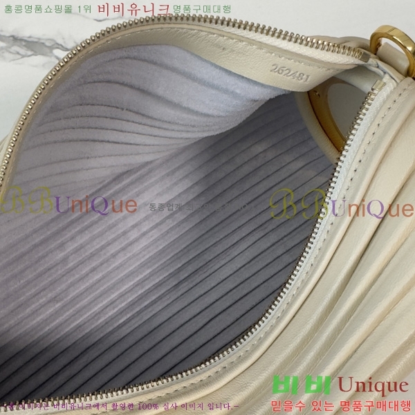 #�ο��� pouch ����� 522129-104