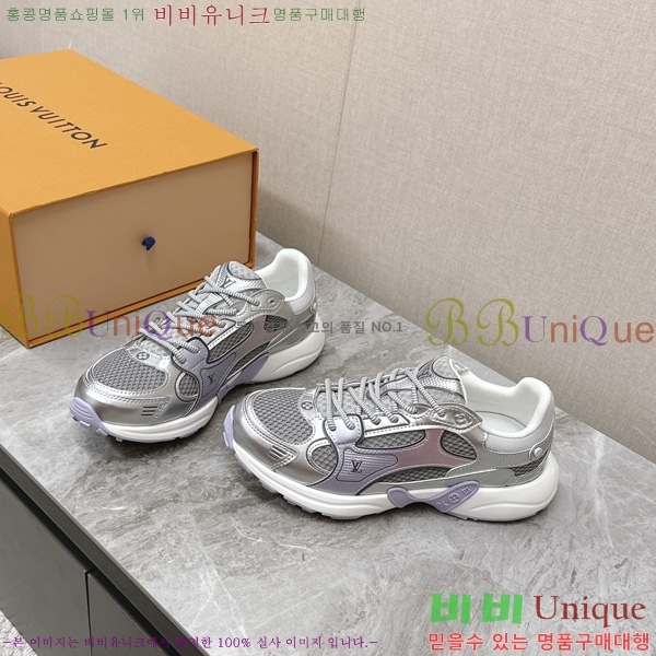 �������� ���̺��� L Olympia ����Ŀ�� LV400055-4