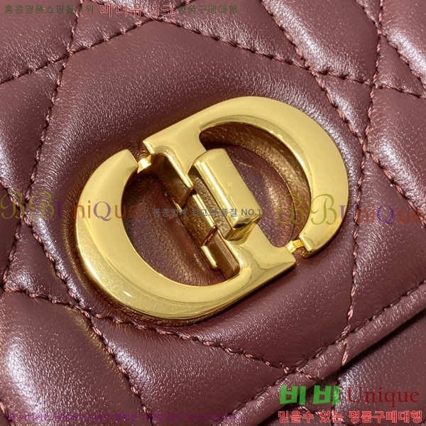 ��� Miss Caro Ŭ��ġ�� DO450665-104
