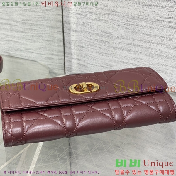 ��� Miss Caro Ŭ��ġ�� DO450665-104