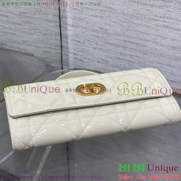��� Miss Caro Ŭ��ġ�� DO450665-115