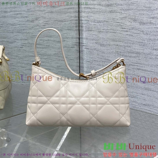 #��� ������ 30 �̴� ȣ�� ����� S2381-205