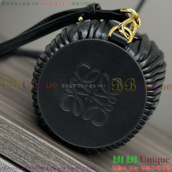 #�ο��� pouch ����� 522129-105