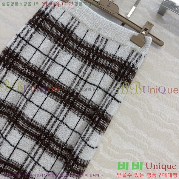 ���� ���ڷ� ��ġ�ڸ� ��ĿƮ BC234560-13