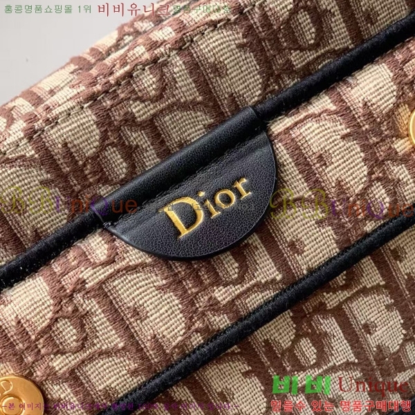 #��* Poet  Jett ũ�ν��� �̴� DO652-101