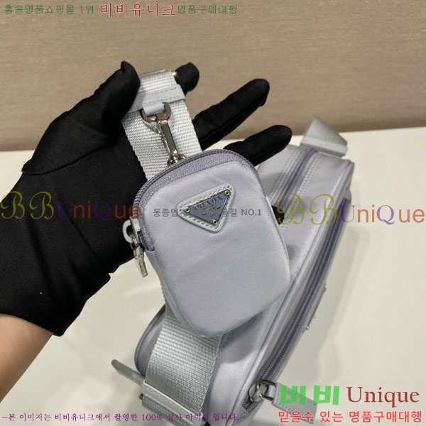 #��*�� ���ڳ� �ﰢ�ΰ� ī�޶�� 1BC167-106