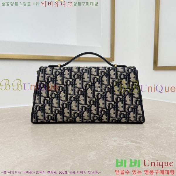 #��* �޴޸��� �Ŀ�ġ M3671-201