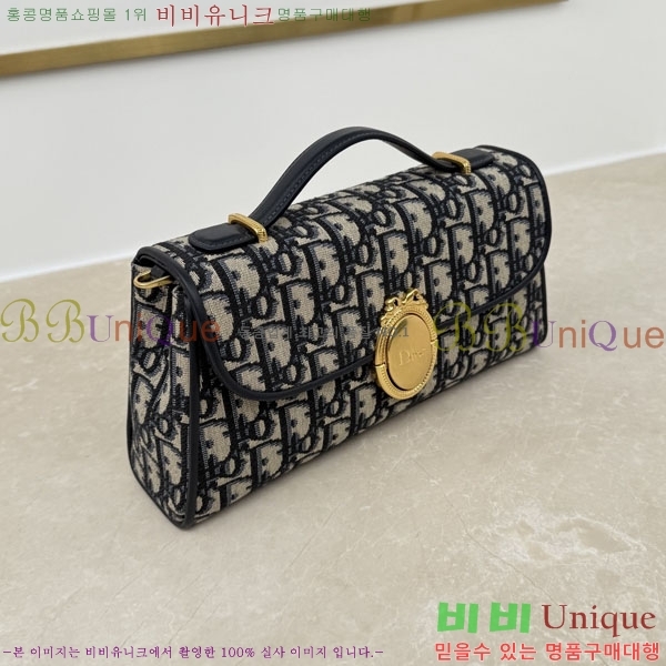 #��* �޴޸��� �Ŀ�ġ M3671-201