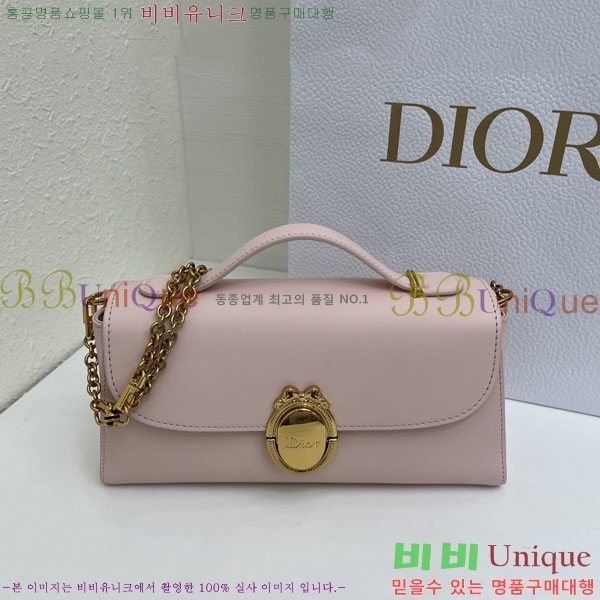 #��* �޴޸��� �Ŀ�ġ M3671-108