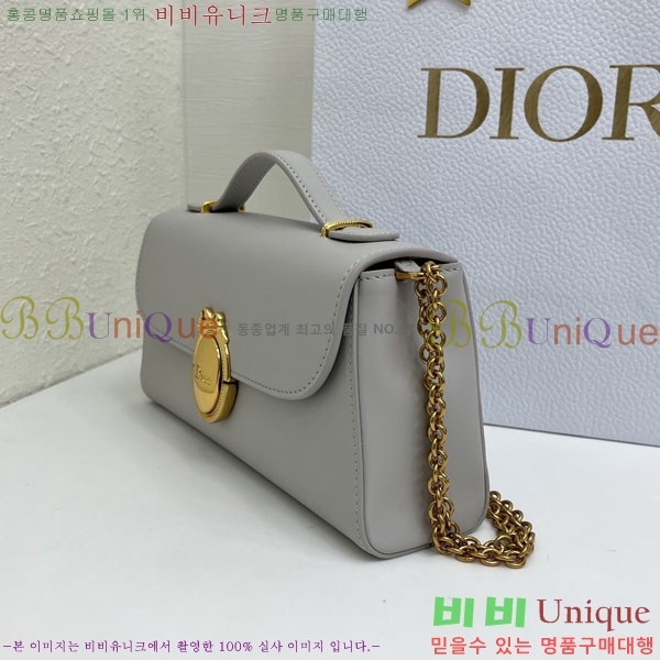 #��* �޴޸��� �Ŀ�ġ M3671-109