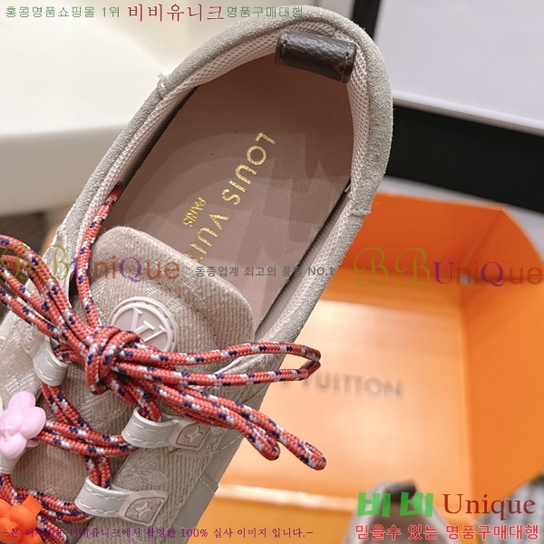 ���� ����*�� Sneakerina ����Ŀ�� 1LT278882-2