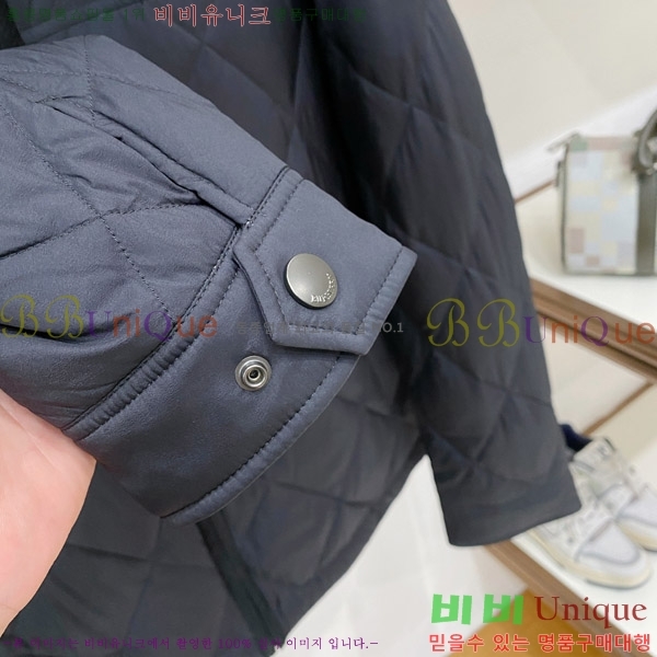 ���� ������ �ٿ� �е� ���� B815236