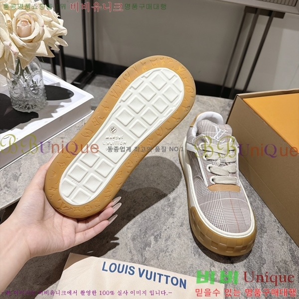  �������� ���̺��� ����Ŀ�� LV422804-4