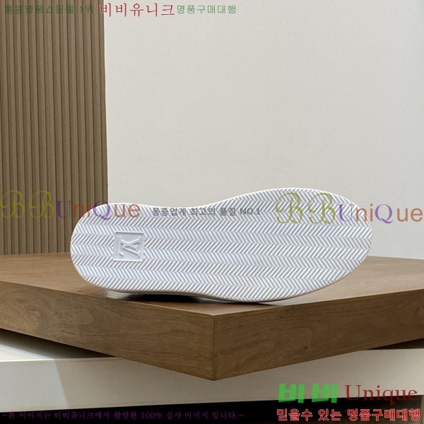 �ְ��� ���� ���̺��� ����Ŀ�� LV0811901-1